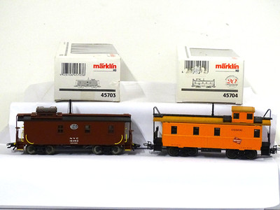 Märklin H0 US 45703 / 45704 Güterzugbegleitwagen  NYC Caboose Neuwertig in OVP
