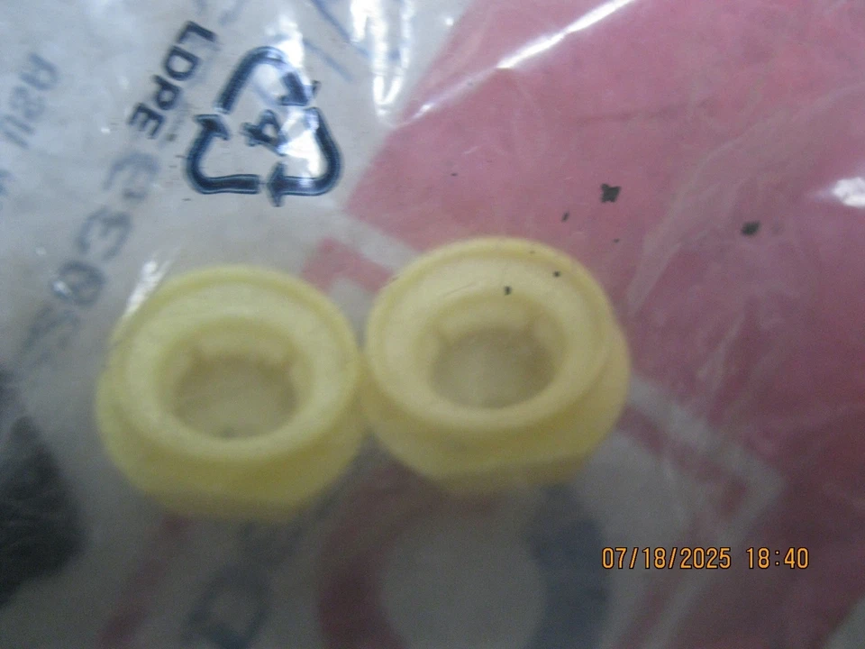 Delco 22039333 Windshield Wiper Linkage Bearing Socket Kit Foto 2 de 4