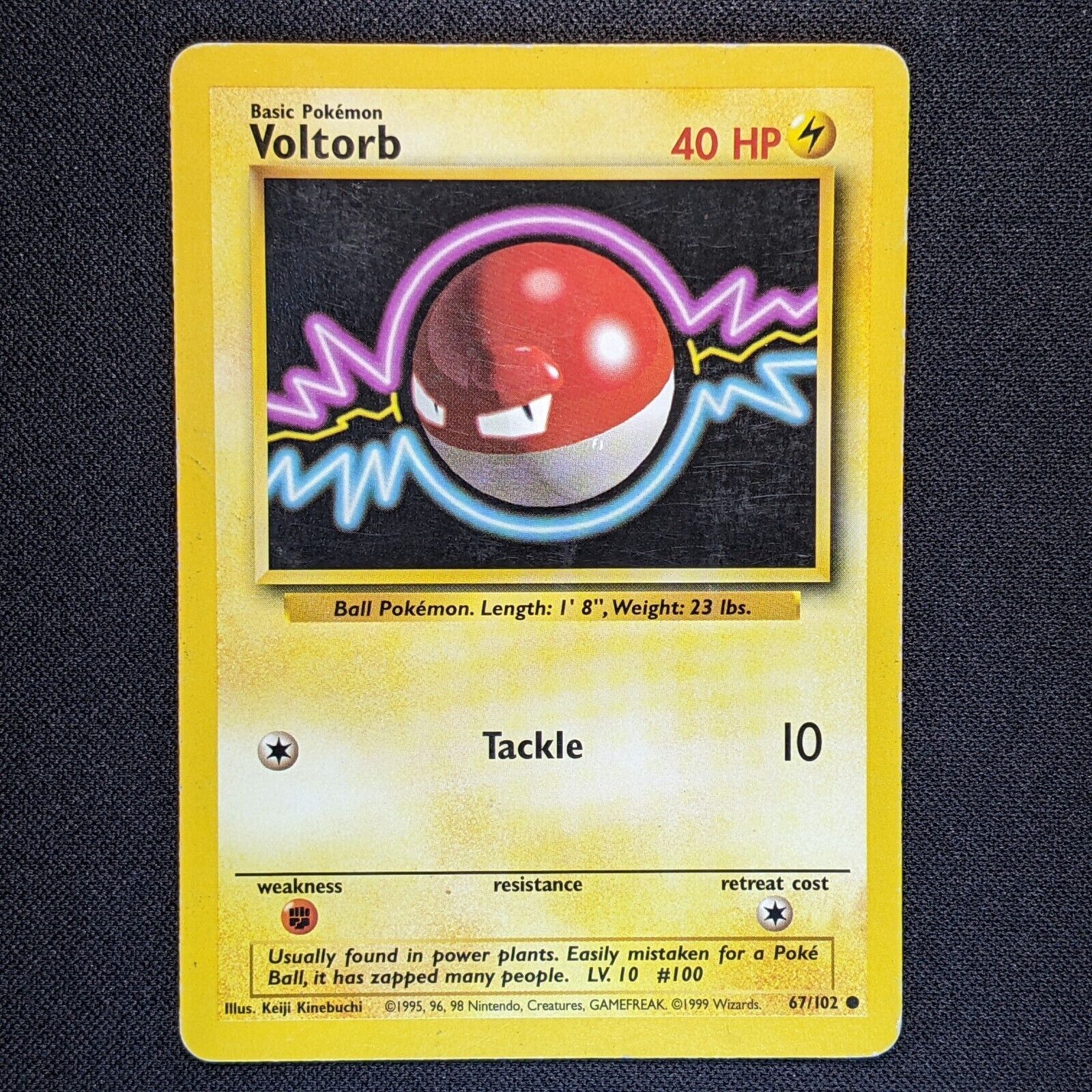 Voltorb 67/102 Base Set Unlimited Pokemon 1999 - HP/DMG