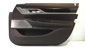 BMW OEM Door panel front right Leather "Nappa/black" G11 G12 7448518 vin:G493551
