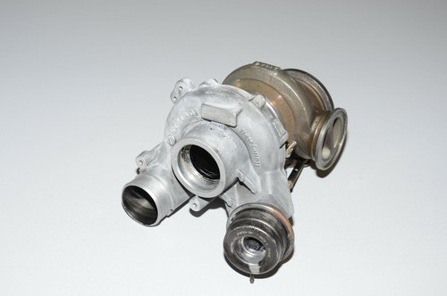 BMW F13 M6 F10 F06 F12 F85 F86 S63B44B Turbolader Turbo 7849045 88000km! - Bild 1 von 5