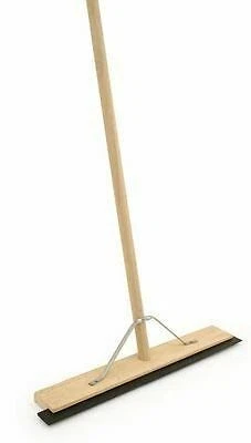 THE DUSTPAN AND BRUSH STORE 24" Rubber Floor Squeegee with Wooden Handle Heavy Duty Industrial Cleaning Tool