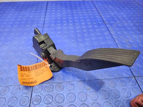 2024 Buick Envista Encore Accelerator Pedal Assembly Genuine OEM 42795022 - Picture 4 of 18
