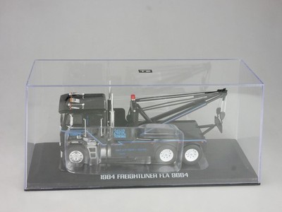 Greenlight 1/43 Terminator 2 1984 Freightliner FLA 9664 truck T2 Vitrine 135523