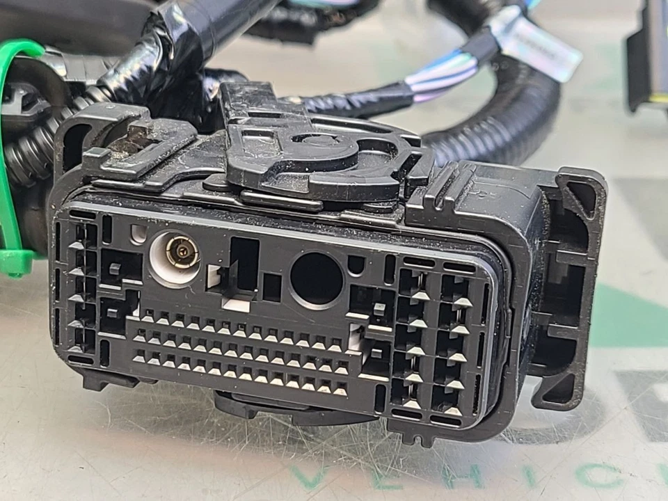 Nissan X-Trail MK4 T33 Door Wiring Loom Right Front 241256RP5D - Image 4 of 4