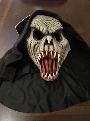 Adult Zagone Studios Hand Made UV White Glow  Fang Face   Mask N1126