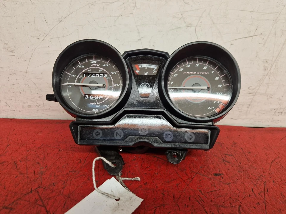 YAMAHA YBR 125 TACHO KOMBIINSTRUMENT SPEEDOMETER 2016 - Bild 4 von 4