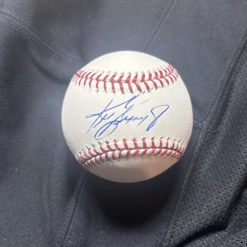 Ken Griffey Jr. Autographed Baseball with ball case No COA