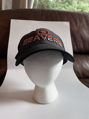 World Passion Unites Oregon State Beaver One Fit Hat Cap EUC Black Gray Orange