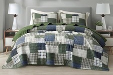 3-Piece Printed Patchwork Quilt Set Green Navy Plaid Coverlet Pre-Washed