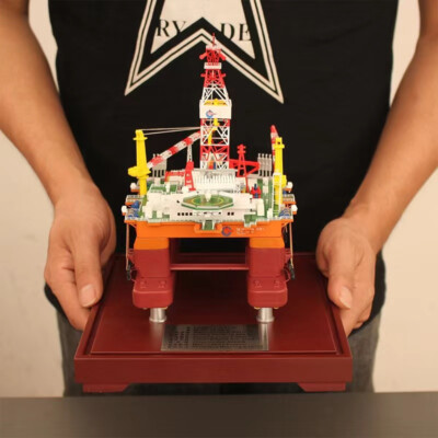 1:700 Offshore Oil 981 Deepwater Semi-submersible Drilling Platform Alloy Model