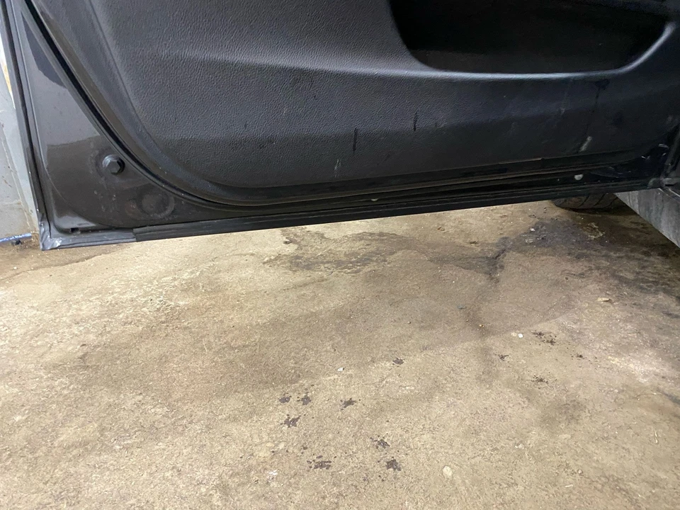 Used Front Left Door Assembly Front fits: 2012 Bmw 535I electric Front Left Grad Foto 2 de 4