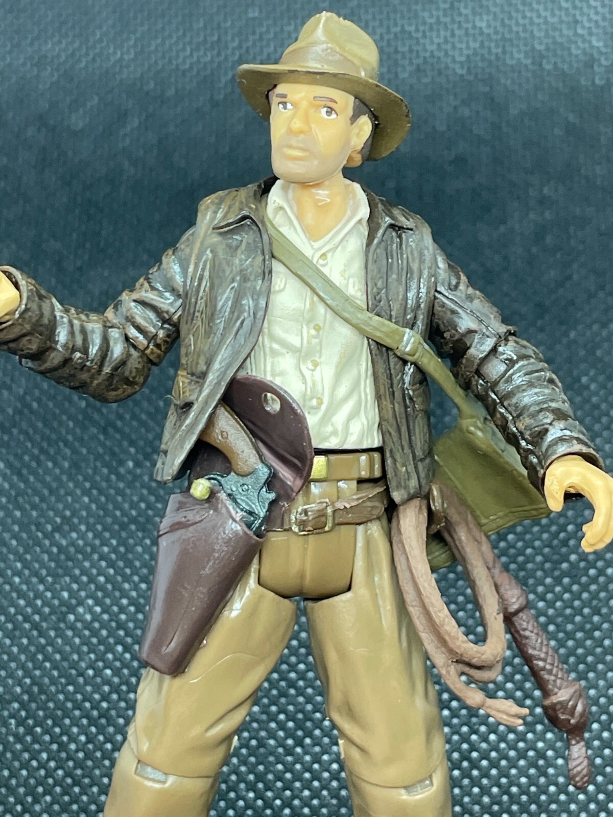 Hasbro Indiana Jones Action Figure 3.75" w/Accessories INDY Raiders 2007 MINT