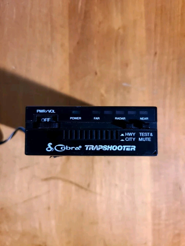 Cobra Trapshooter RD-3110 Radar Detector + Half The Power Cord No Mount Untested - Image 2 of 4