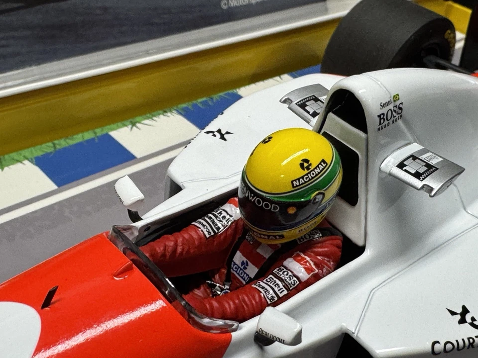 McLAREN F1 FORD MP48 V8 GANADOR AUSTRALIANO GP 1993 SENNA 118 Minichamps caja S G2U Foto 3 de 4