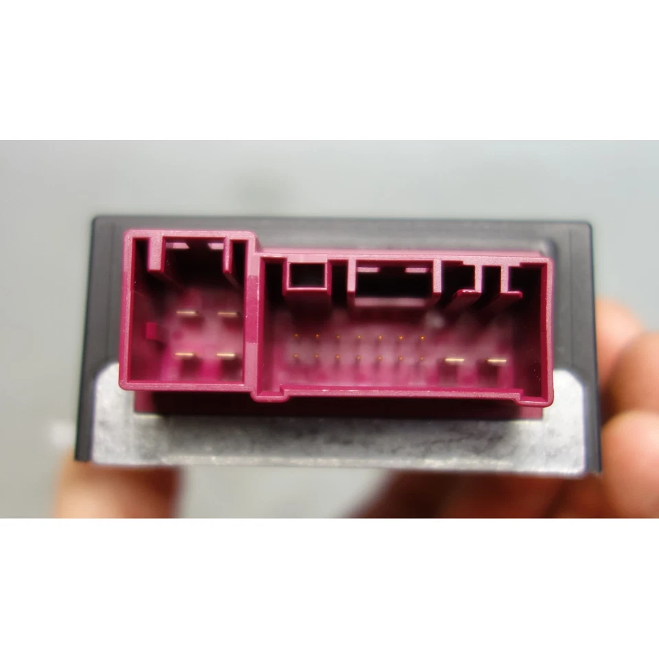 Módulo de control de bomba de combustible BMW EKPM2 E90 E60 2006–3/08 serie 3 serie 5 OEM USADO Foto 3 de 3