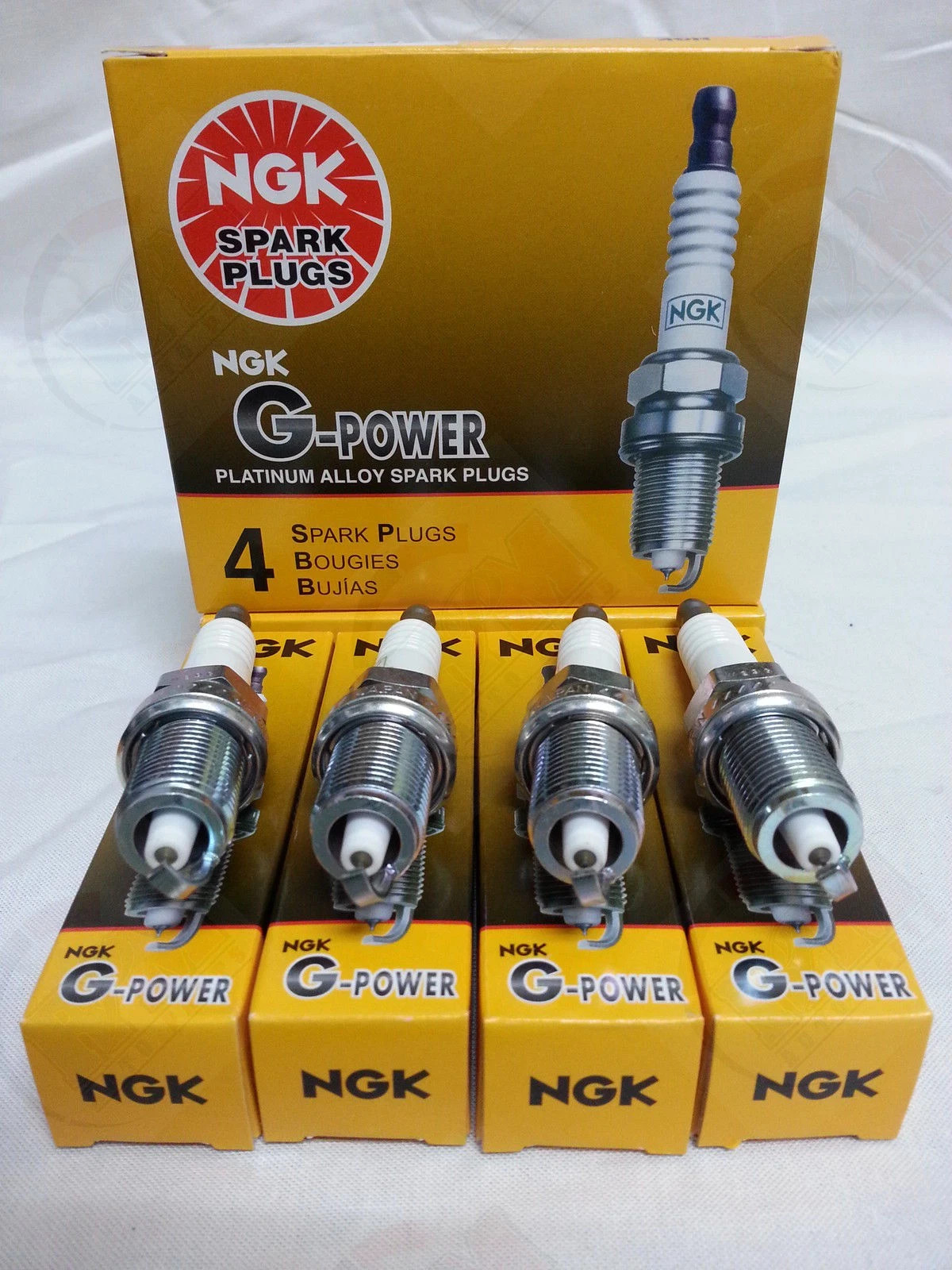 4x NGK BKR6EGP 7092 SPARK PLUG PLATINUM POWER MACE IN JAPAN