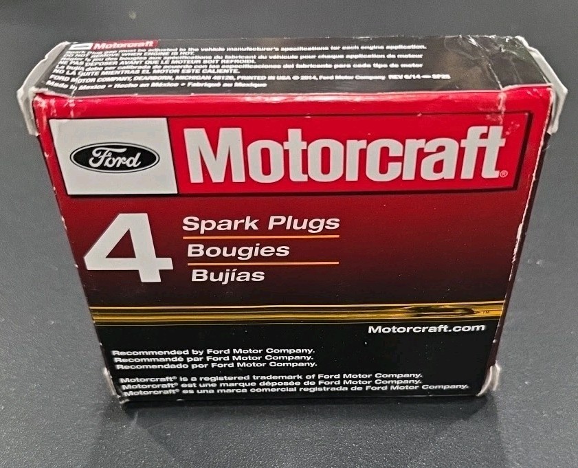 4 PACK OEM Ford Motorcraft SP-452 Spark Plugs BSF44P
