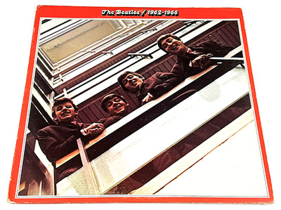 THE BEATLES 62-66 RED ALBUM VG+/EX Vinyl w/insert 2 LPs Capitol SKB0 3403 1973