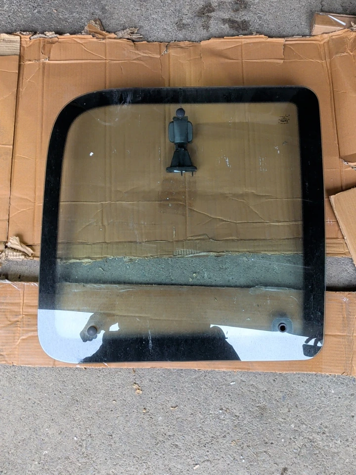 Se adapta a 92-16 Ford Econoline pasajero lado derecho puerta bisagra vidrio móvil 3 orificios Foto 2 de 4