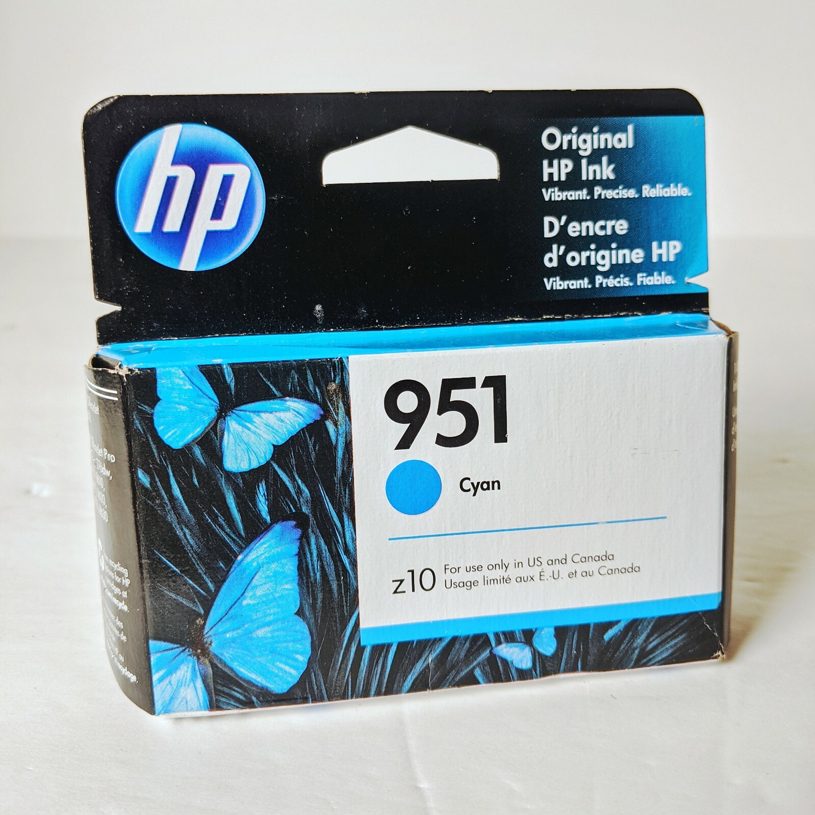 HP 951 Cyan Ink Cartridge CN050AN for High-Quality Printing-image