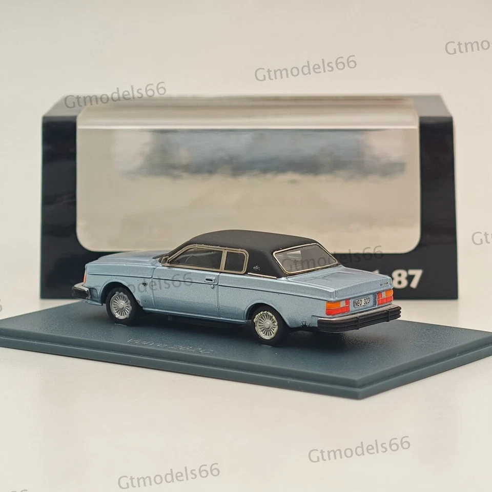 1/87 NEO SCALE MODELS Volvo 262C Blue Resin Car Limited Collection - Image 3 of 4