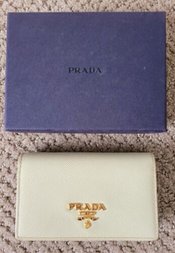 AUTH PRADA FLAP BIFOLD LEATHER CARD CASE PREOWNED… - image 1