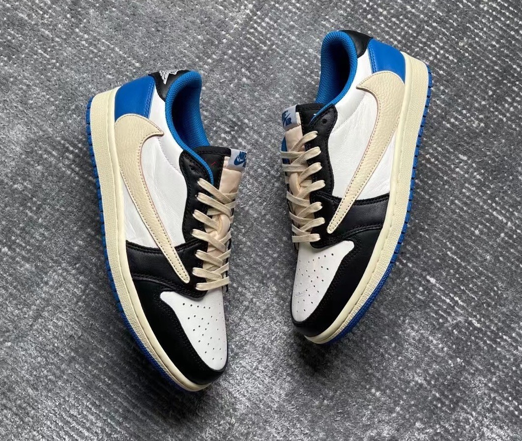 Sz 10.5- Brand New Travis Scott x Fragment x Air Jordan 1 Low OG