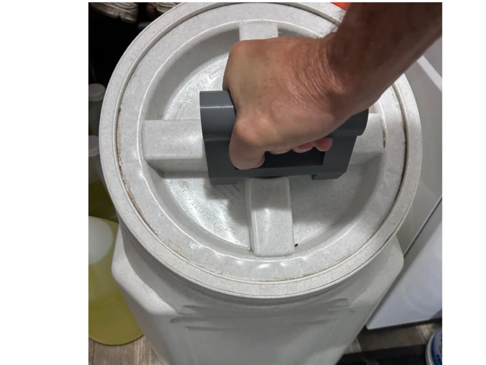 Mango de tapa extraíble para tapas de cubo Gamma Seal o Gamma2 Vittles comida para mascotas Cntr Foto 4 de 4