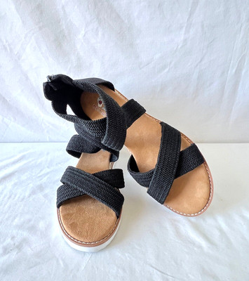 Skechers Women's BOBS Desert Kiss Adobe Princess Sandal, Black, Size 8, NWOB