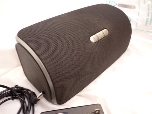 Polk Omni S2 Wireless Wifi Speaker With AUX Port And USB w/white cover Works!! - Picture 5 of 6