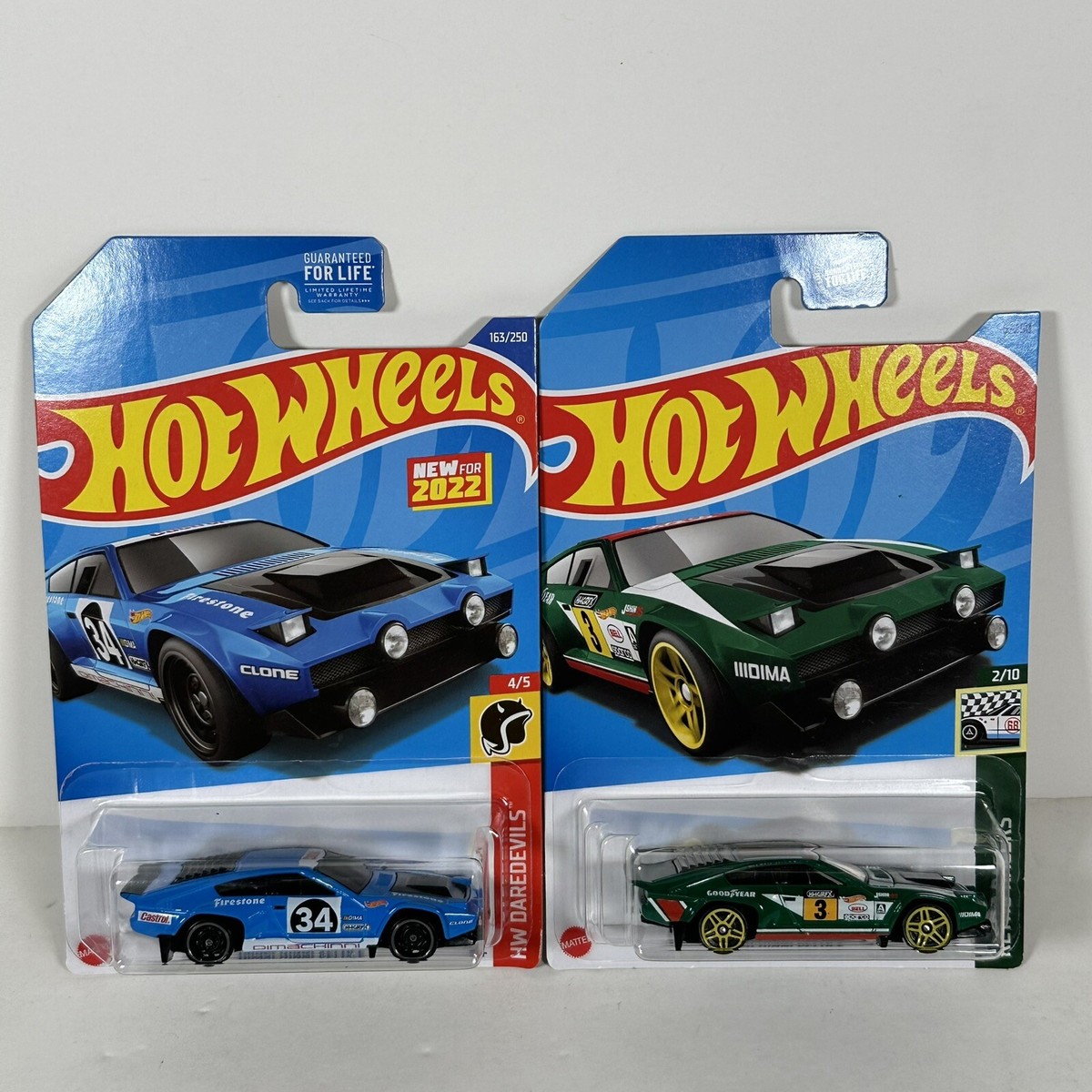 2022 Hot Wheels Dimachinni Veloce Green 5/250 and Blue 163