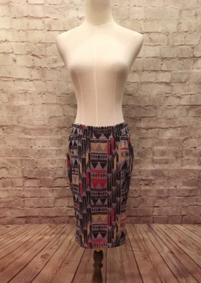 LuLaRoe Cassie Skirt Grey Black Gold Red Arrows Aztec Tribal Size Small NEW