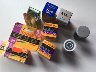 4x Factory Sealed 35mm Colour Print Films and 4x Loose Films