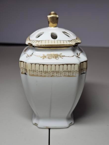 Vintage Nippon Potpourri Jar Hand Painted Porcelain Moriage Gold Trim