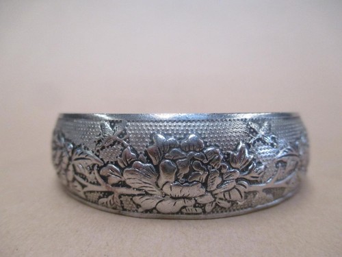 Bangle, silver, Chinese, cuff, repousse, vintage, antique - Foto 2 di 8