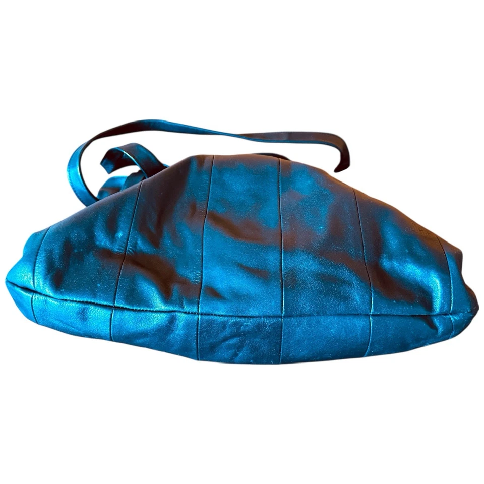 Bolso de Mano Cellini Mujer Cuero Negro Plisado Doble Asa Suave Mediano Foto 4 de 4