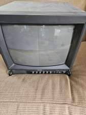 PELCO 14" Color Security Monitor Model PMC14H w/Power cable POWERS ON 