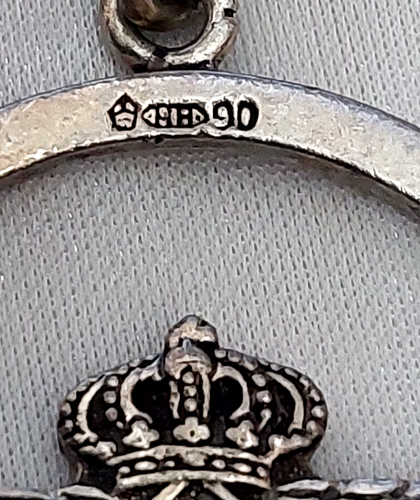 Vintage KLM Airline Silver Keychain - Picture 3 of 3