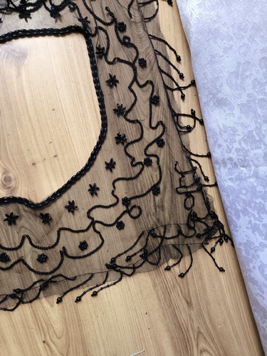 Vintage BEAUTIFUL BEADED BLACK SHEER WOMENS PONCHO BLACK Cape bead embroidery - Picture 14 of 15