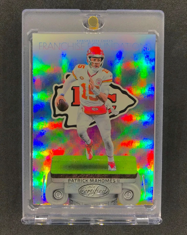 PATRICK MAHOMES RARE SP Insert Silver Rainbow Logo Insert Base Non Auto CHIEFS - Image 3 of 4