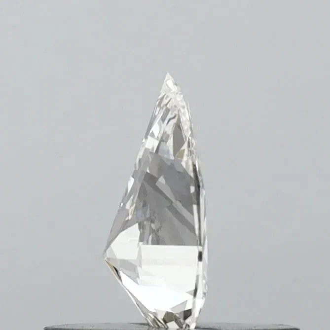 0.29 Ct Natural I/VVS Diamond GIA CERTIFIED Loose Pear Cut 6x3 mm Size - Image 3 of 4