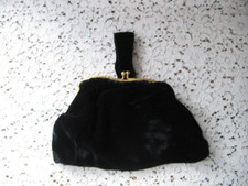 VINTAGE 1930s ART DECO LUXURIOUS BLACK VELVET EVENING BAG/PURSE - MIRROR