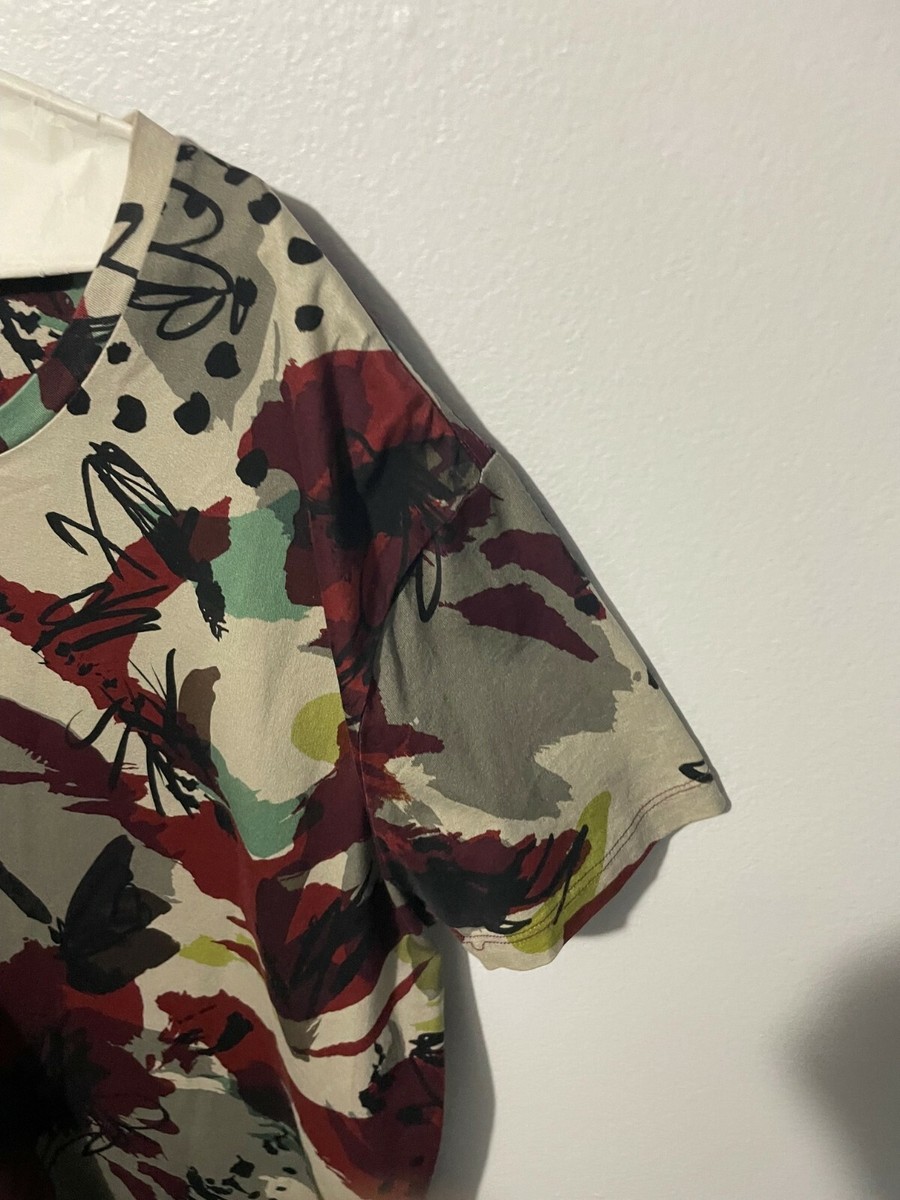 【送料&関税込】Burberry Floral Logo T-shirt Mens Burberry Floral T shirt 9.99/10 NWOT sz Small | eBay