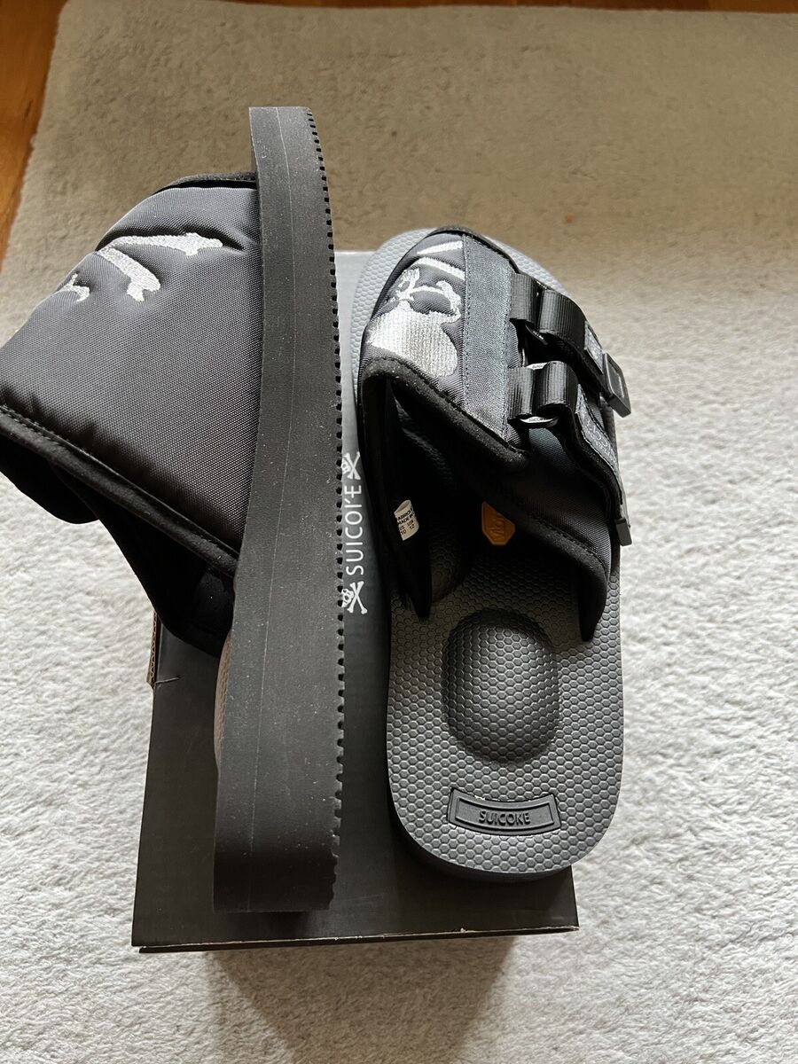 Mastermind X Suicoke Japan OG-081VMM-2 KAW Black Silver Mastermind X Suicoke Japan OG-081VMM-2 KAW Black Silver