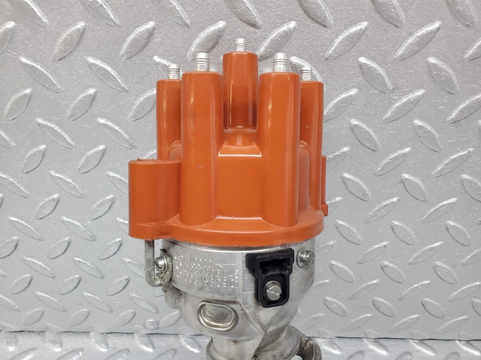 ⚙45385⚙ Mercedes-Benz 280E Ignition Distributor Bosch 0031580901 0237306045 - Image 2 of 4