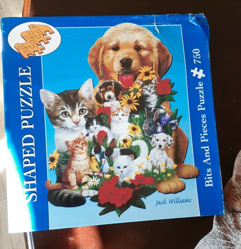 750 Piece SHAPED Jigsaw Puzzle Kittens Puppies Rabbits Bunnies Birds COMPLETE!! - Picture 2 of 3