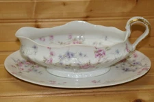 Haviland Schleiger 309-5 Gravy Boat or Sauce Bowl with Underplate, 9"
