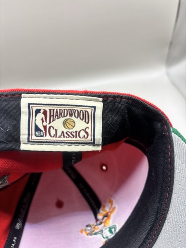 Milwaukee Bucks Hat Cap SnapBack Red Mitchell Ness Wool Hardwood Classic NBA - Picture 9 of 9
