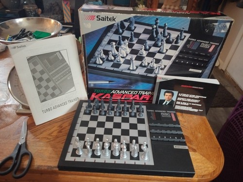 SAITEK Kasparov TURBO Advanced Trainer 1992 Electronic Chess GREAT CONDITION!